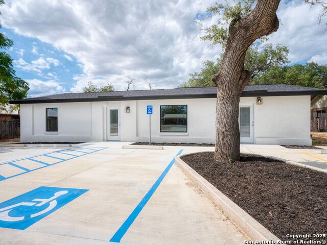1026 W Oaklawn Street Property Photo 26