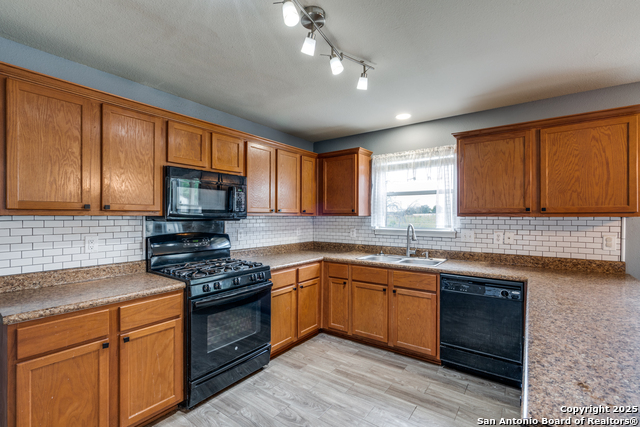 5846 Imperial Topaz Property Photo 16