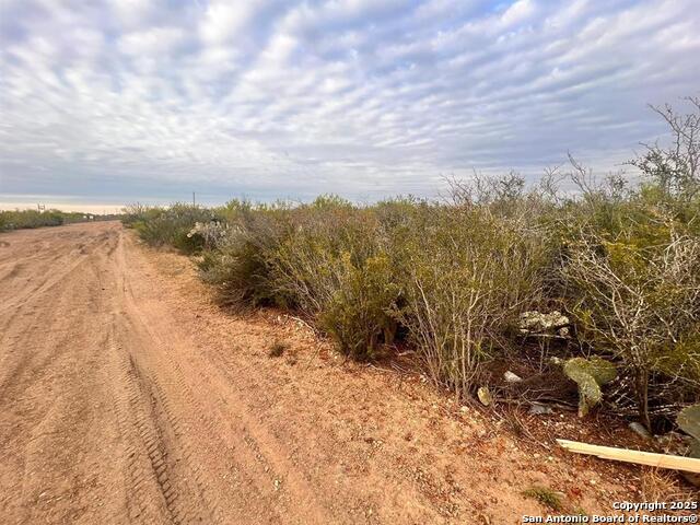Tract 17 Las Pilas Rd Property Photo 1