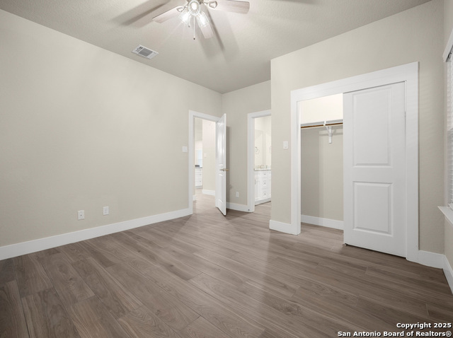 5338 Howard St Property Photo 18