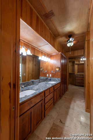 319 Bent River Property Photo 13