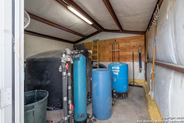 319 Bent River Property Photo 23