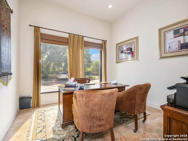 5150 N Loop 1604 Property Photo 50