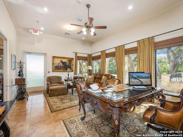 5150 N Loop 1604 Property Photo 52