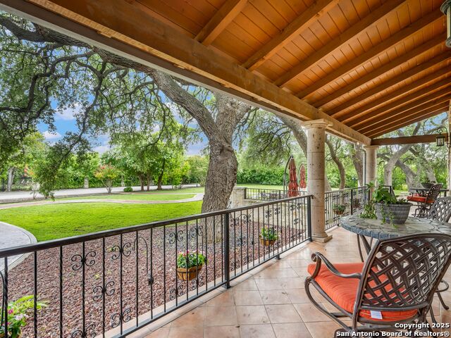 5150 N Loop 1604 Property Photo 53