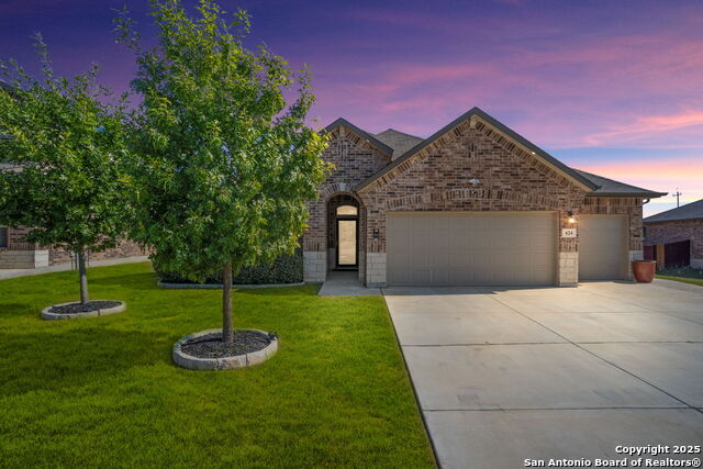 624 Minerals Way Property Photo 1