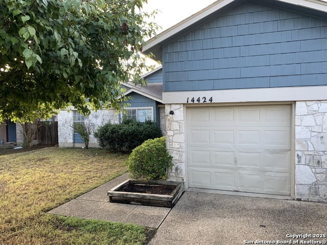 14422 Hereford Property Photo 1