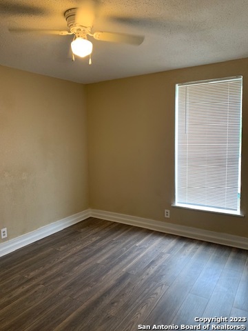 403 Terrell Ave Property Photo 7