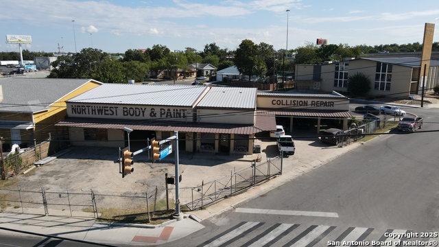 1216 fredericksburg Property Photo 1