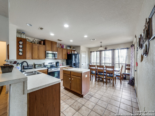 4979 Fm 1343 Property Photo 5