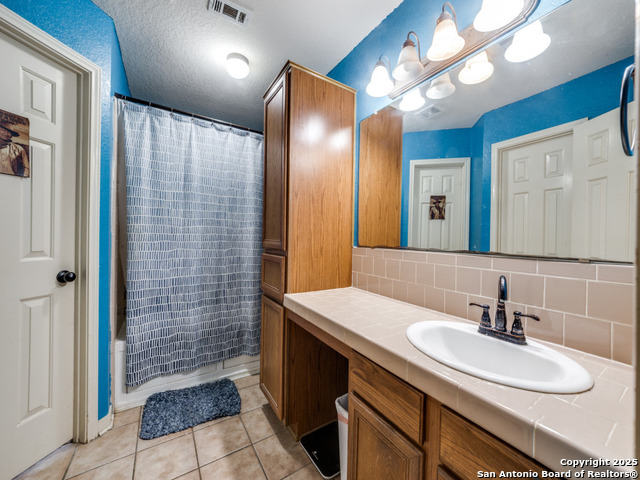 4979 Fm 1343 Property Photo 13
