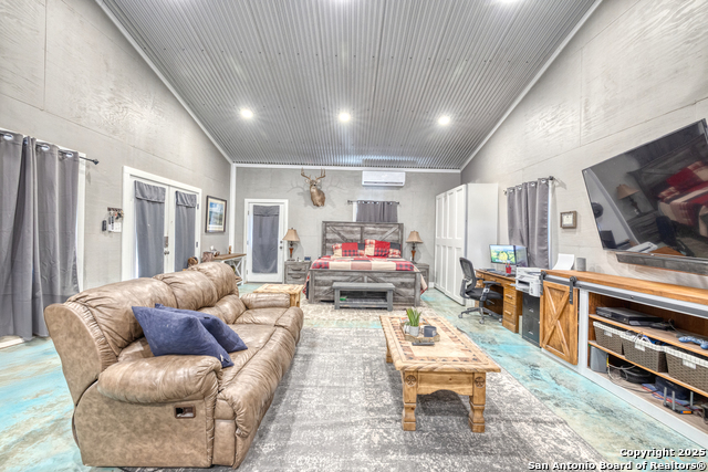 944 Fm 1049 Property Photo 5