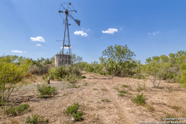 944 Fm 1049 Property Photo 42