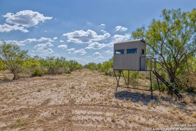 944 Fm 1049 Property Photo 44