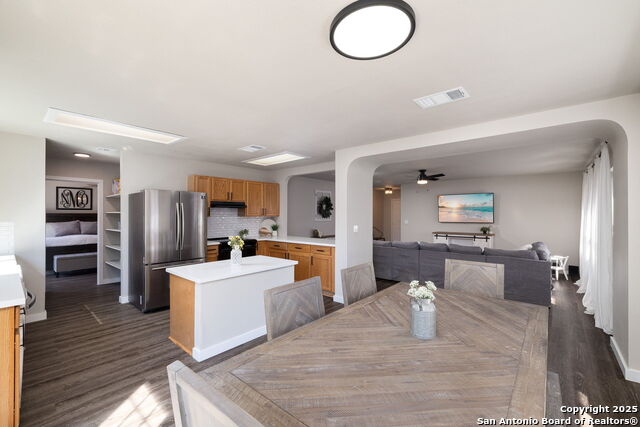 11211 Talbot Sq Property Photo 15