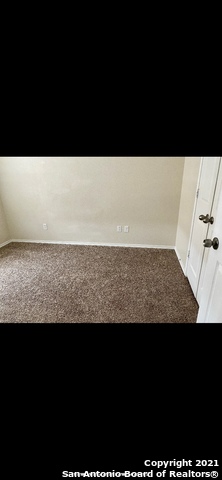 5754 Golf Heights Property Photo 12