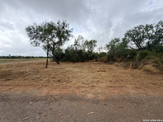220 County Road 4402 Property Photo 5