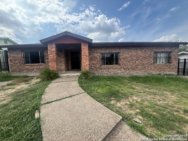 205 Sunset Loop Property Photo 1