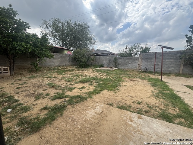 205 Sunset Loop Property Photo 10