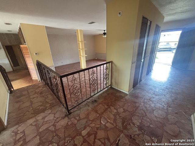 205 Sunset Loop Property Photo 12