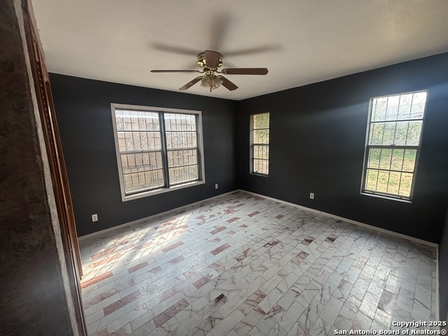 205 Sunset Loop Property Photo 26