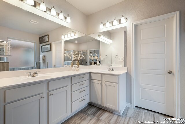 3227 Blenheim Park Property Photo 18
