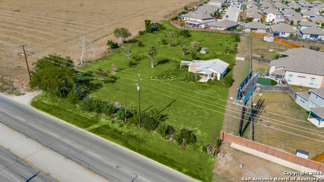 2125 State Highway 46 Property Photo 1