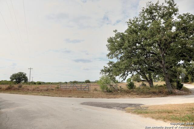 81 Sandy Creek Rd Property Photo 15
