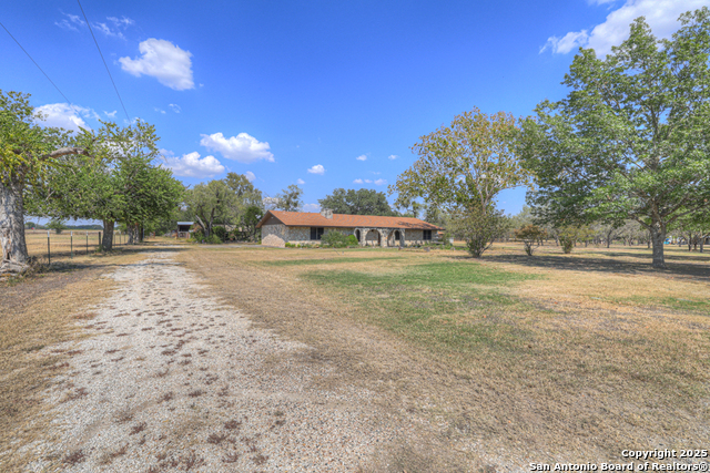 255 Brehm Ln Property Photo 3