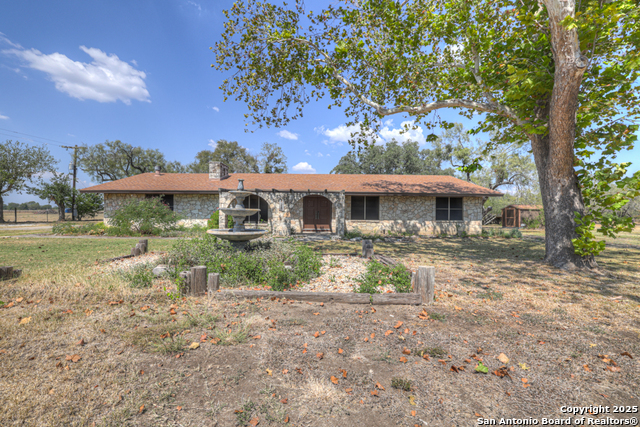 255 Brehm Ln Property Photo 5
