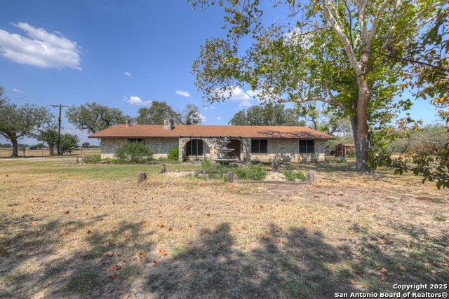 255 Brehm Ln Property Photo 6