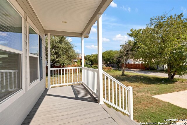 611 Rudolph Property Photo 24