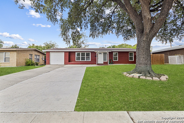 1235 Oblate Property Photo 1