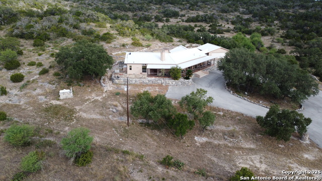 137 Private Road 3501 Property Photo 7