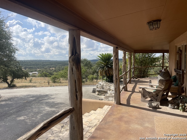 137 Private Road 3501 Property Photo 9