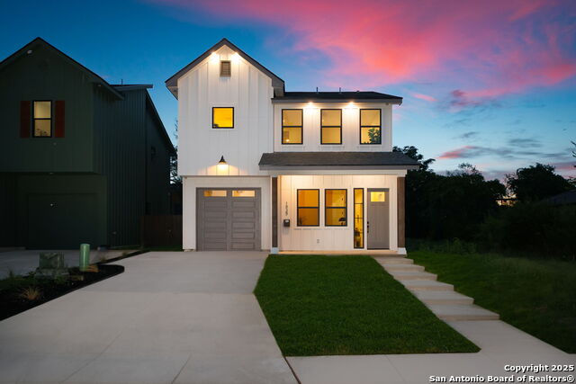 1939 W French Pl Property Photo 1