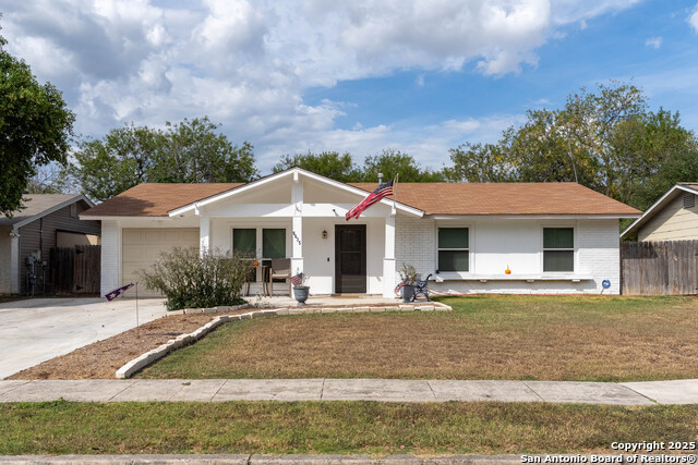 6635 Spring Hollow Property Photo 1