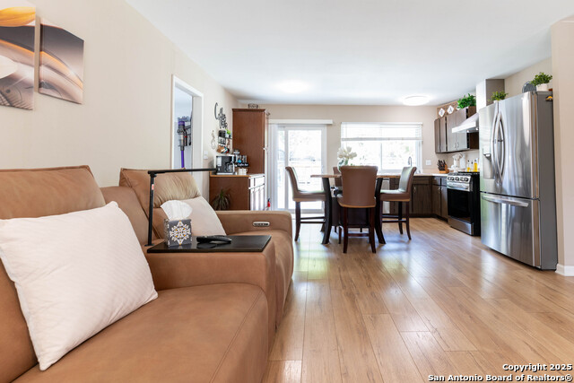 6635 Spring Hollow Property Photo 7