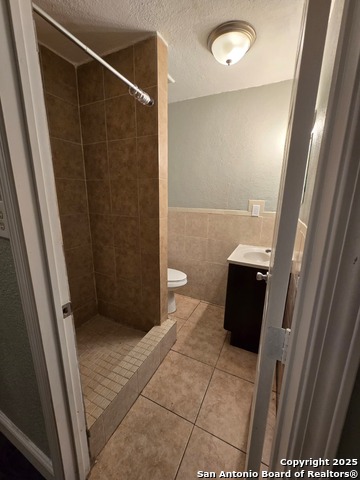 1718 Commercial Property Photo 6