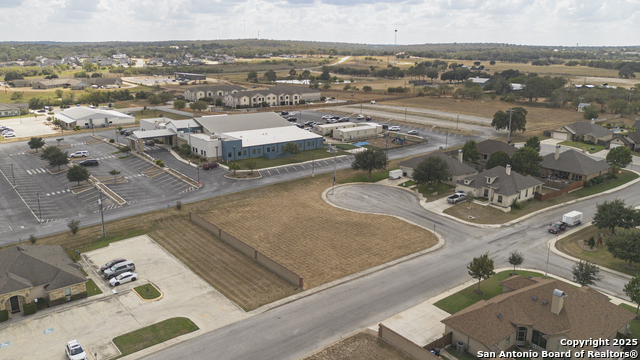 105 Juniors Property Photo 15