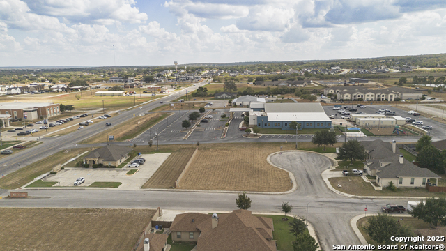 105 Juniors Property Photo 16