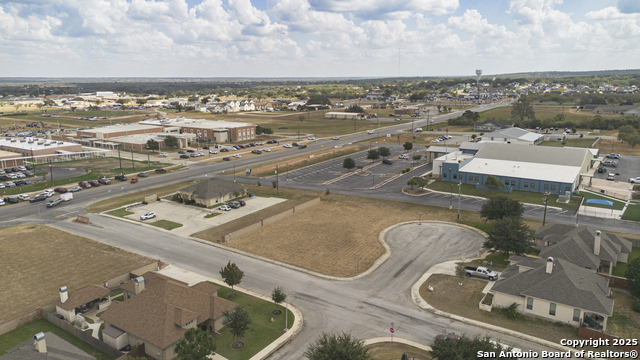 105 Juniors Property Photo 17