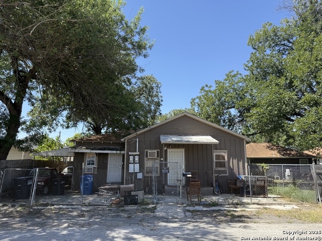 215 Gulf Property Photo 1
