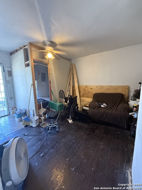 215 Gulf Property Photo 5
