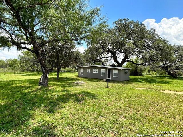 5515 Fm 462 Property Photo 1