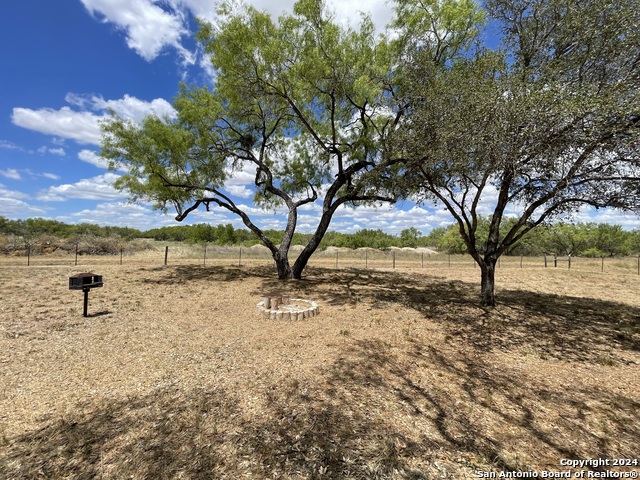 5515 Fm 462 Property Photo 16