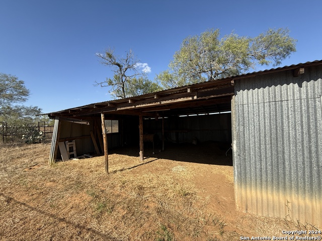 5515 Fm 462 Property Photo 27