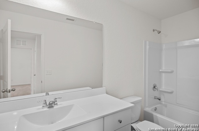 14677 Maple Terrace Property Photo 7