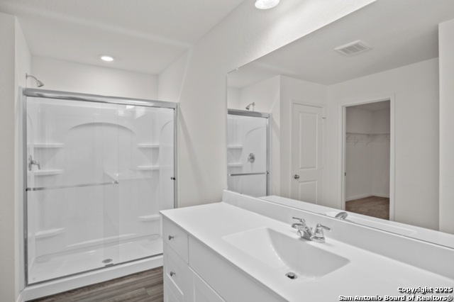 14677 Maple Terrace Property Photo 8