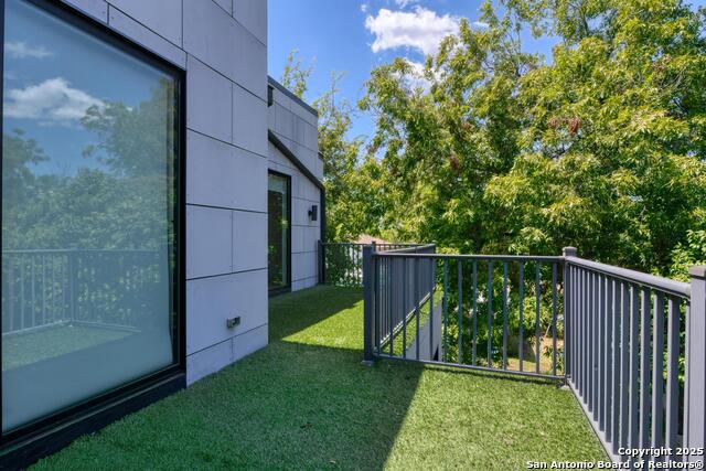 119 Marcia Property Photo 34